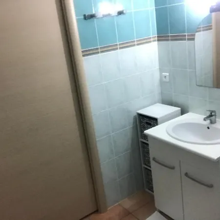 Fango Pour 4 Personnes Avec Piscine